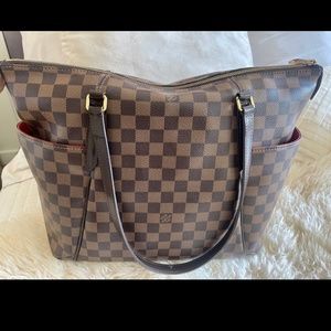 LV MM NM Handbag